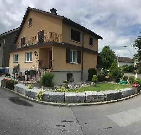 Silvia'S Bed Und Breakfast In Luzern Horw Екстериор снимка