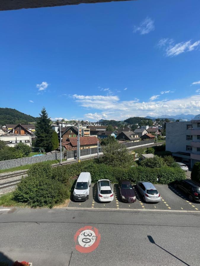 Silvia'S Bed Und Breakfast In Luzern Horw Екстериор снимка